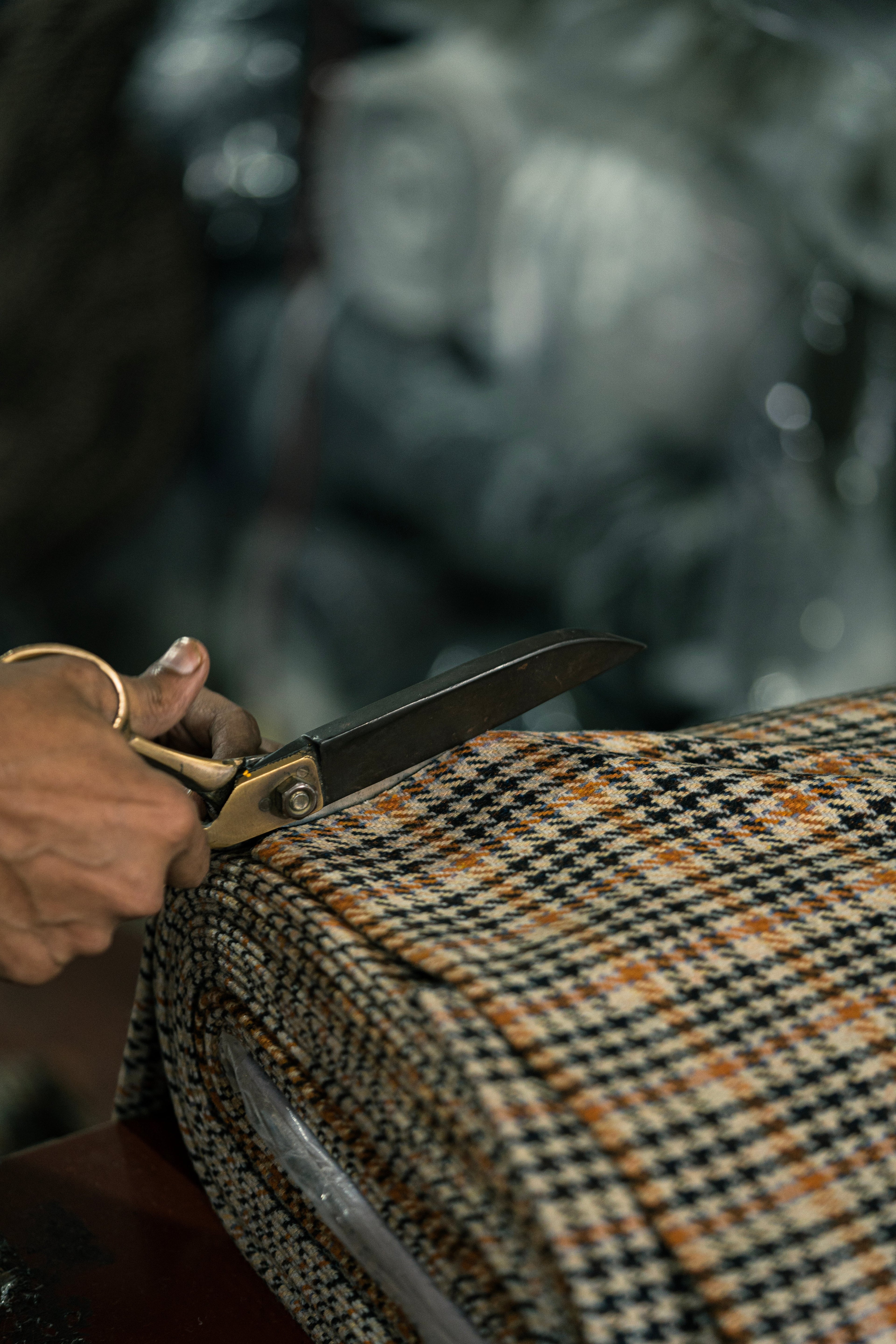 Wool Tweeds & Wool Blends