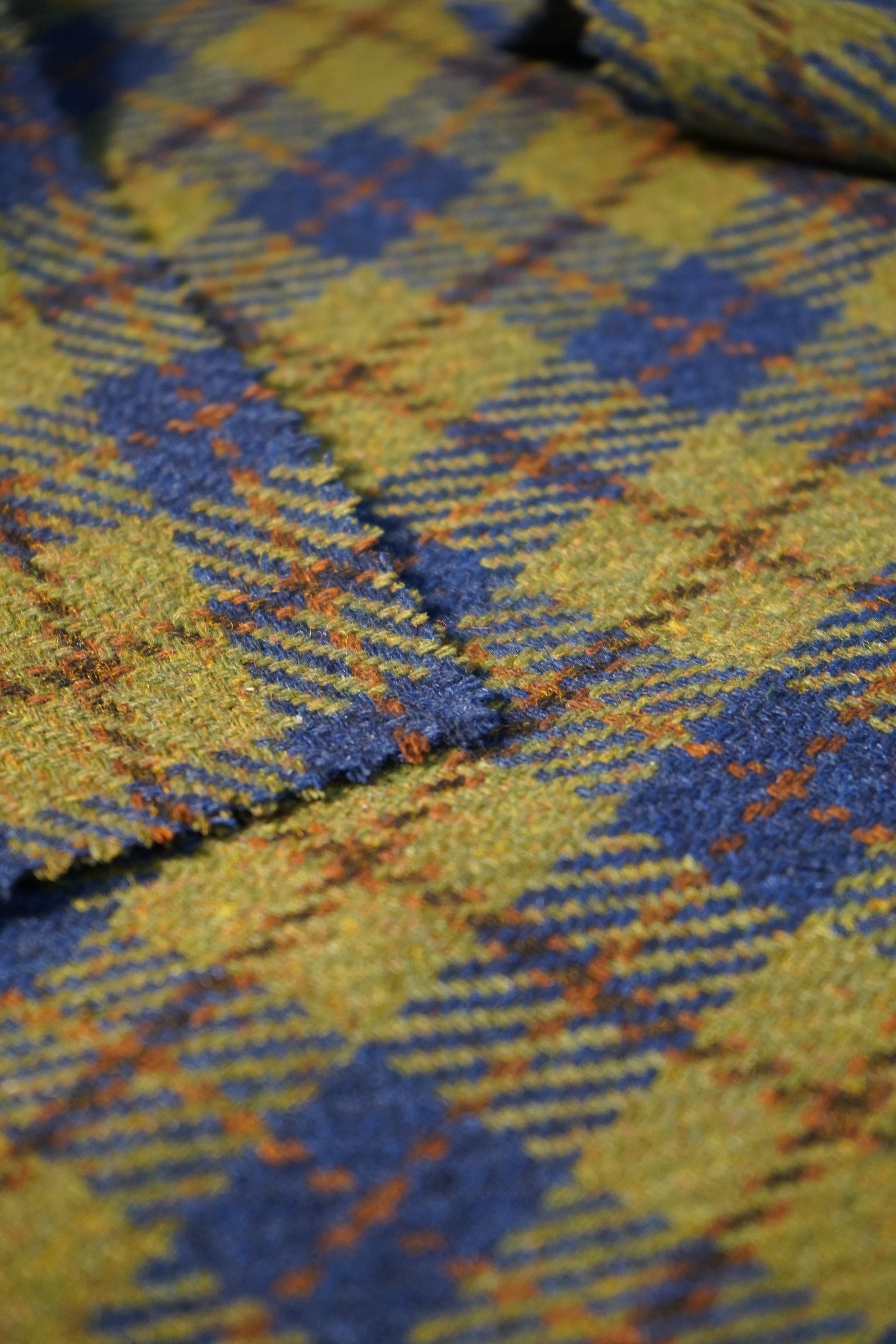 Olive-Navy Tartan Wool Tweed